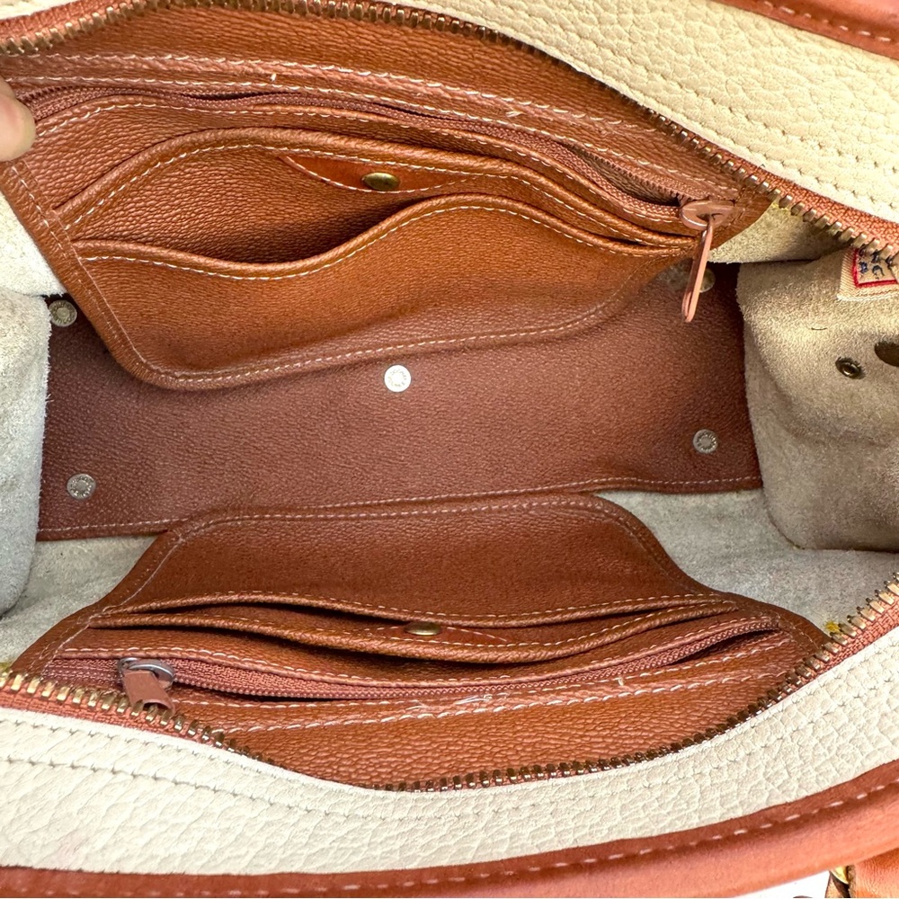 Dooney & Bourke Vintage All Weather Shoulder Bag Satchel - Picture 17 of 17